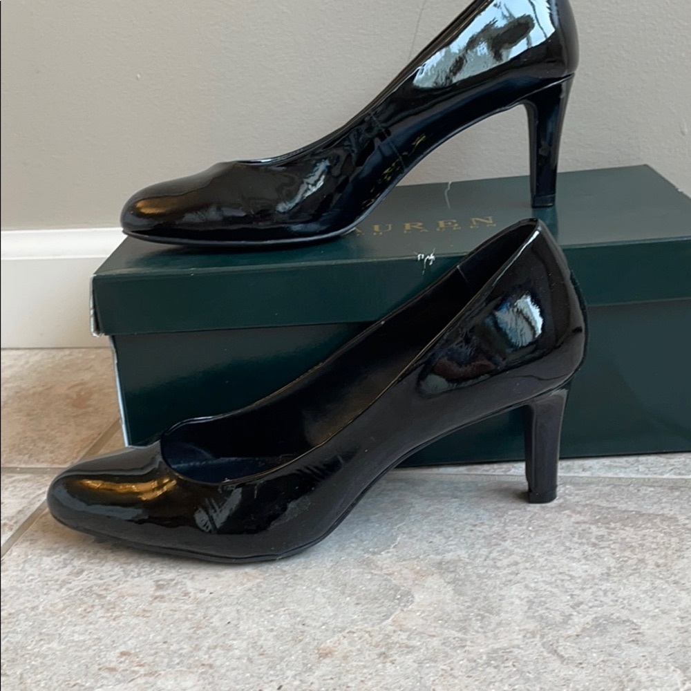Ralph Lauren black pumps